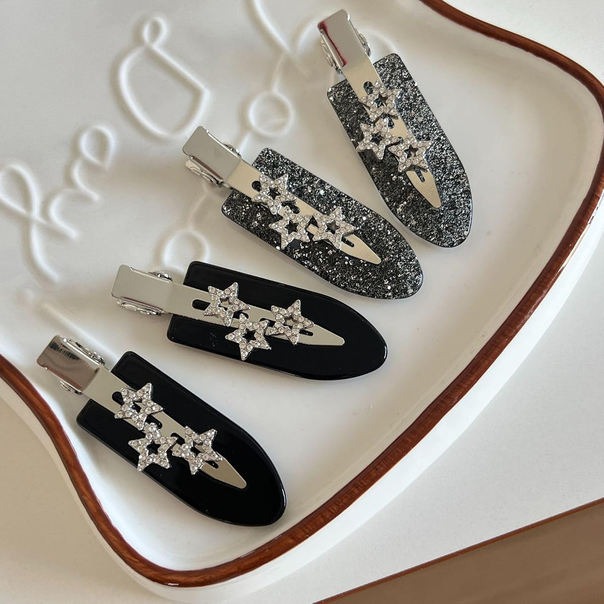 4PCS Creaseless Hair Clips No bend No Crease Hair Clip Makeup Clips for Women and Girls Flat Hair Clips for Hairstyling Salon Silver Handle (A)